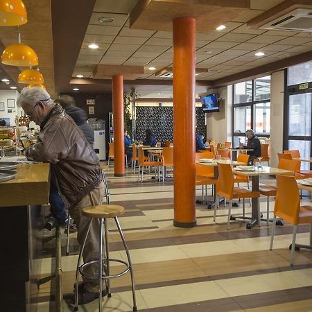 Hotel La Posada De Roces ヒホン エクステリア 写真