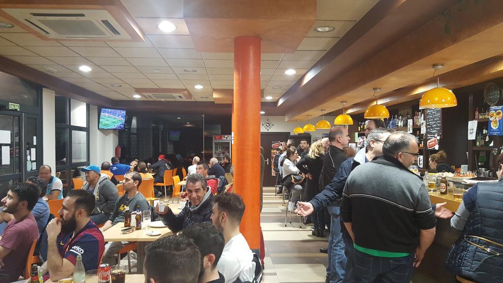 Hotel La Posada De Roces ヒホン エクステリア 写真